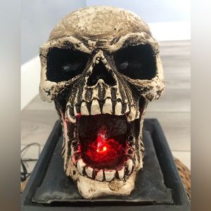 Halloween Decoration - Tabletop Skull Fountain